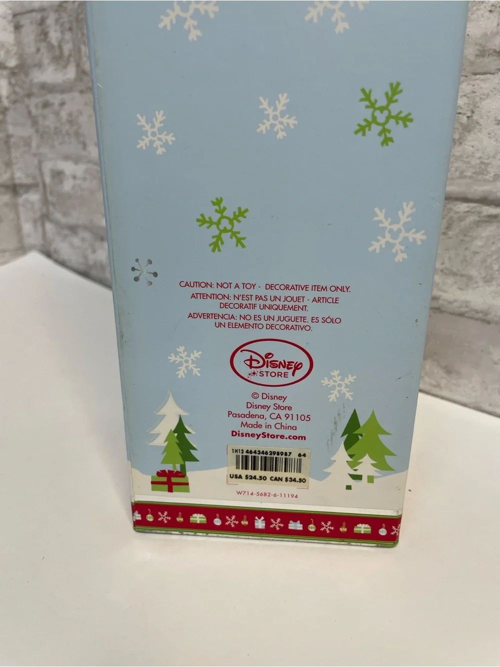 Disney Store Character’s 7 Pc Christmas Ornament Box Set Pooh Pinocchio Moana
